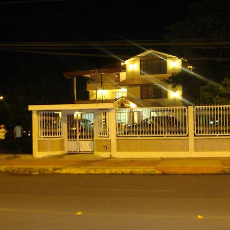 Hostal La Molienda Puyo Dış mekan fotoğraf