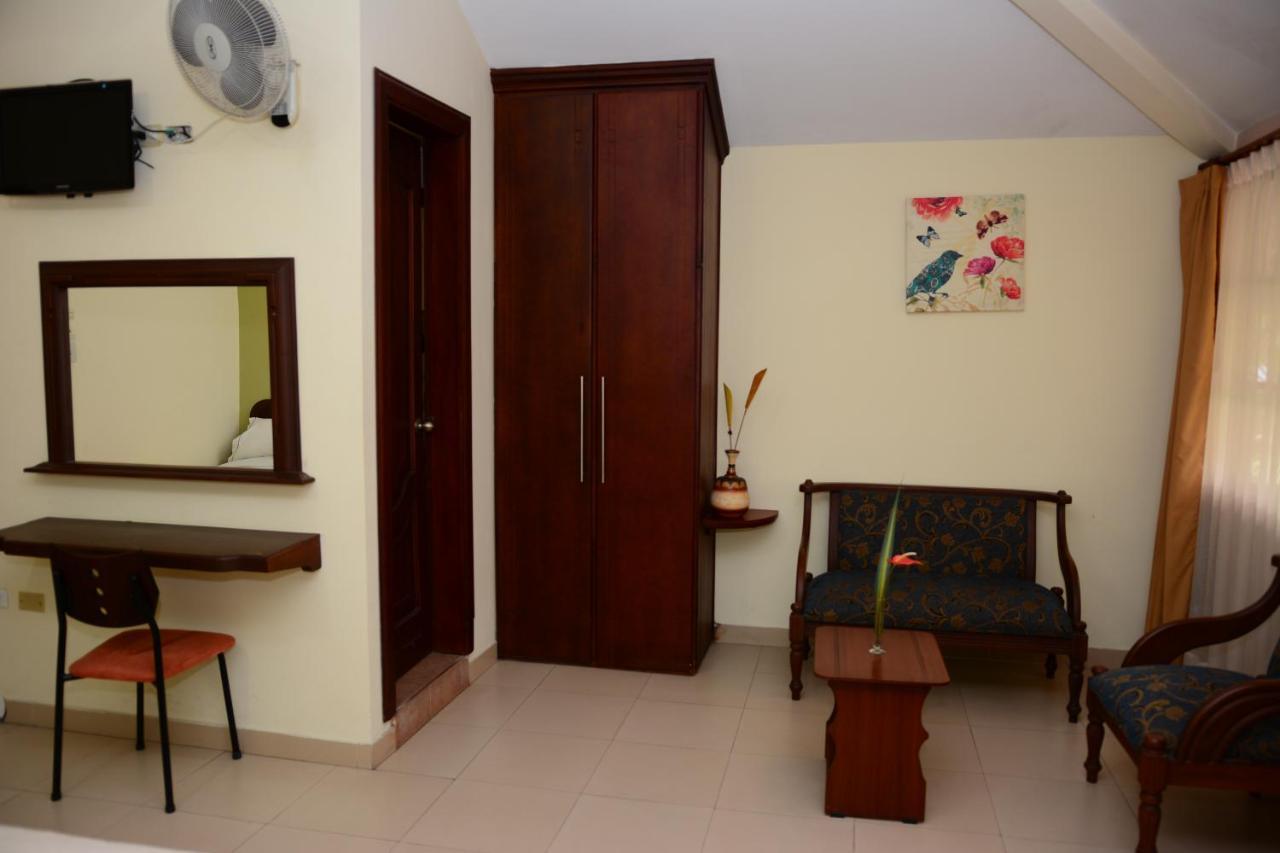 Hostal La Molienda Puyo Dış mekan fotoğraf