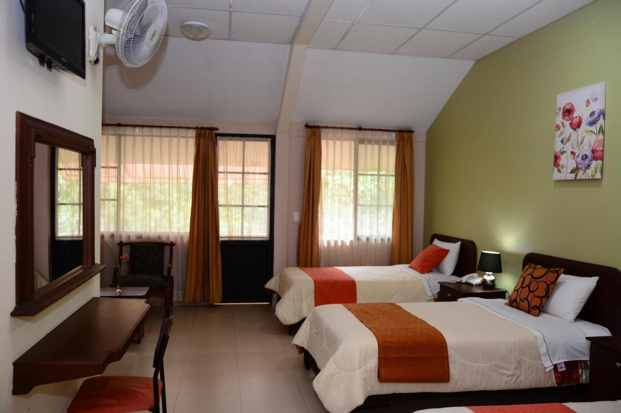 Hostal La Molienda Puyo Dış mekan fotoğraf